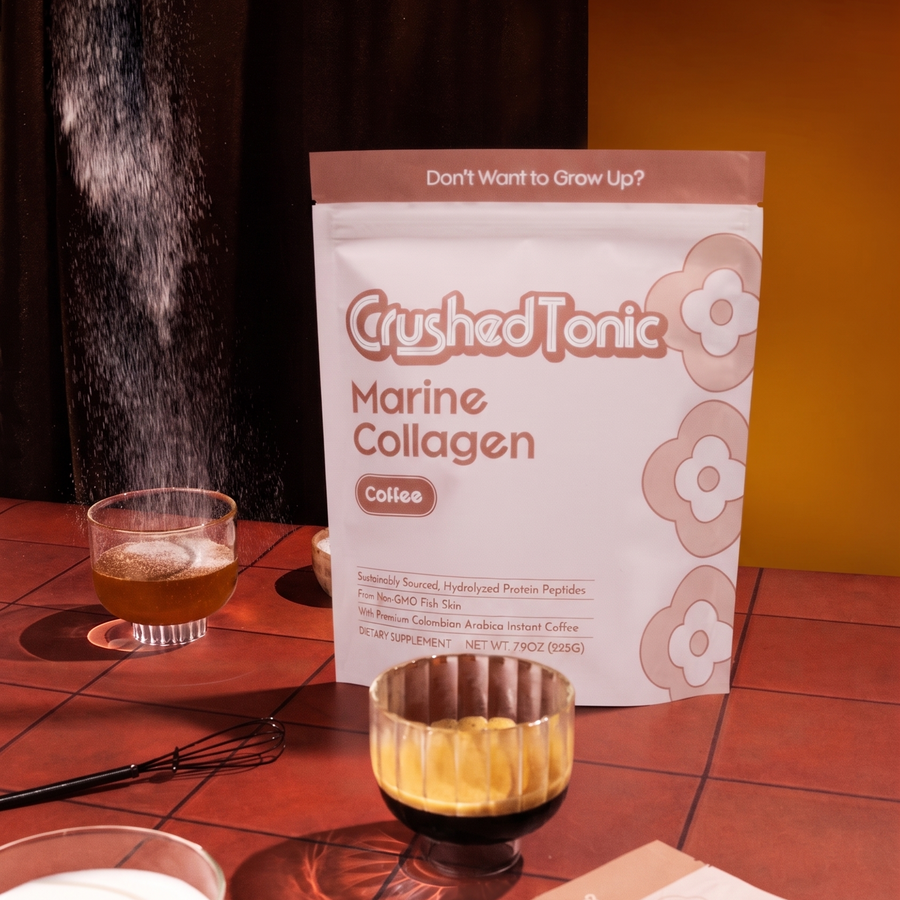 Hojicha collagen latte over ice