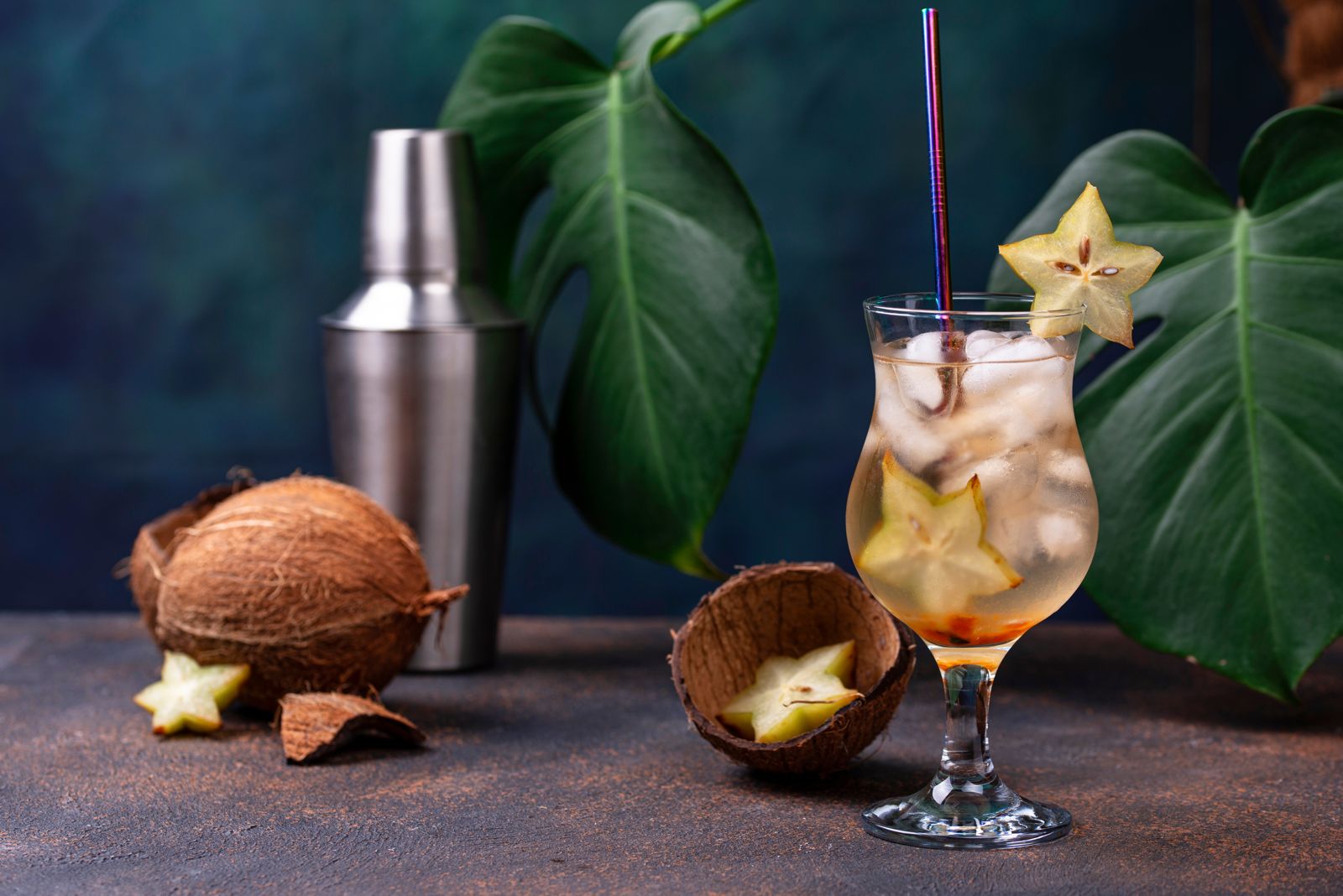 Coconut‑Tonic Electrolyte Cooler