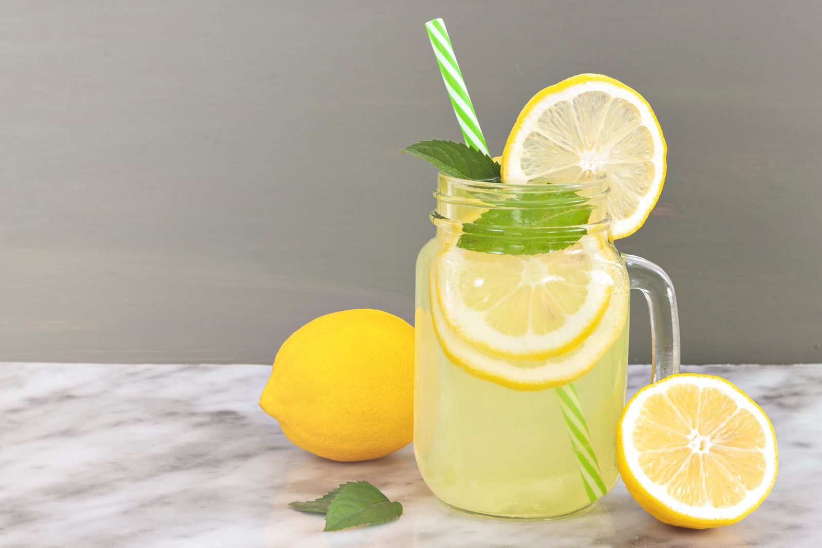 Sparkling Citrus Tonic Electrolyte Refresher
